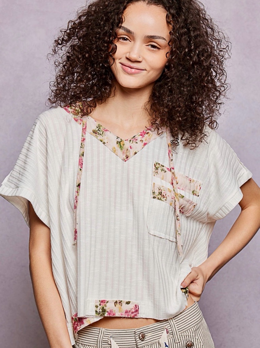♥️ Hello Gorgeous! POL Short Sleeve Hooded Top with Back-Open Detail